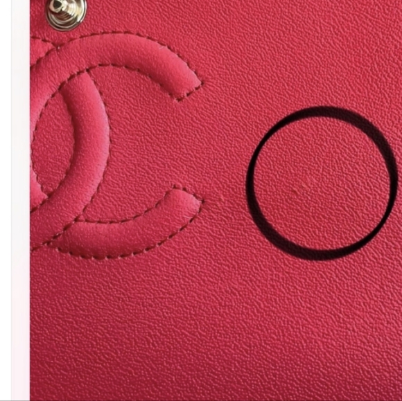 CHANEL SMALL CLASSIC DOUBLE FLAP - Picture 9 of 10